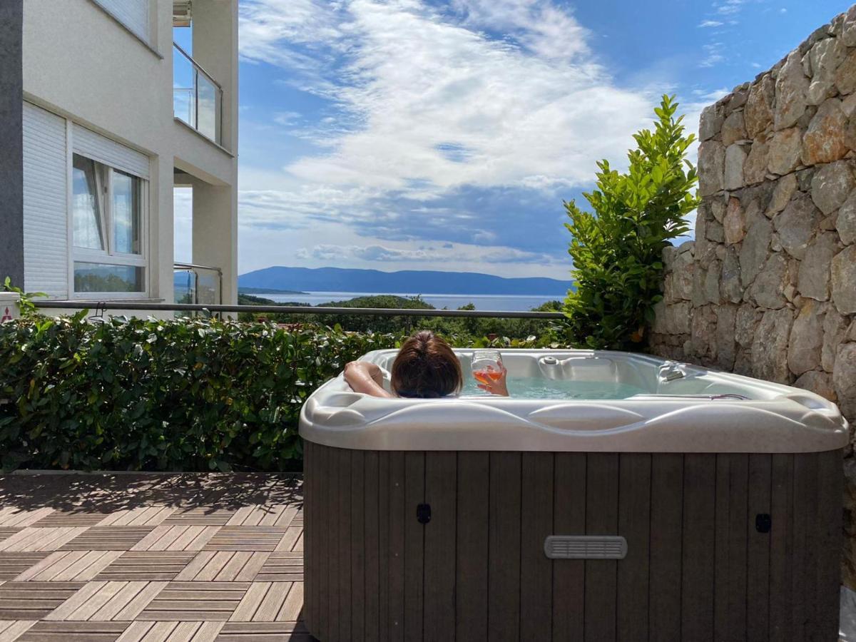 Luxury Spa Apartment Luna Njivice Εξωτερικό φωτογραφία